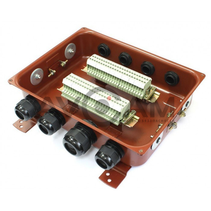 Коробка соединительная RVI КС-30 УХЛ1,5 IP65 металлические заглушки (zeta30355)